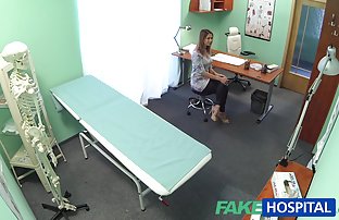 სექს პორნო მათი პატარა